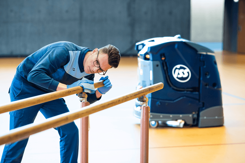 2024_ISS_CH_Cleaning_Cobot__02