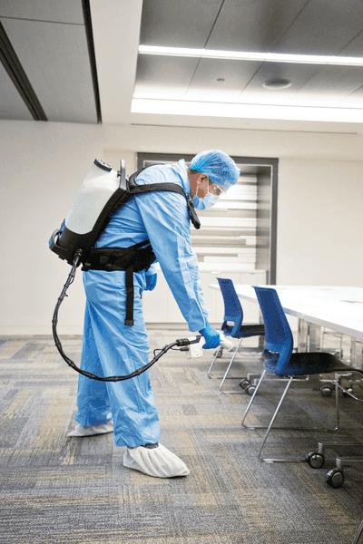 ISS US_Cleaning_0G0A0057