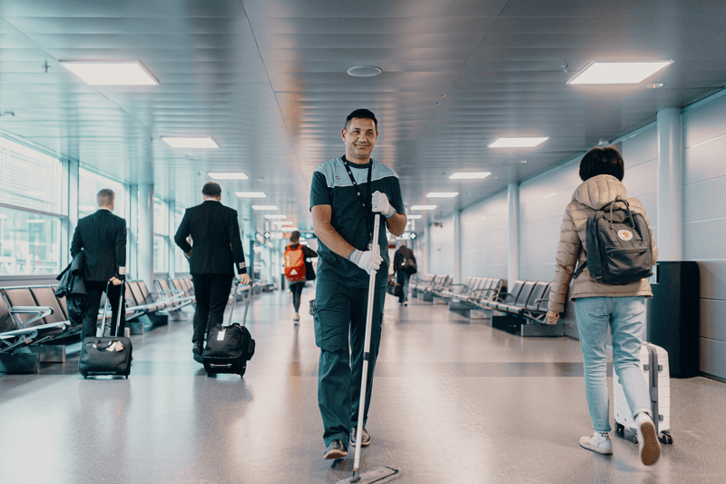 FI_2019_Helsinki-Vantaa_Cleaning_01