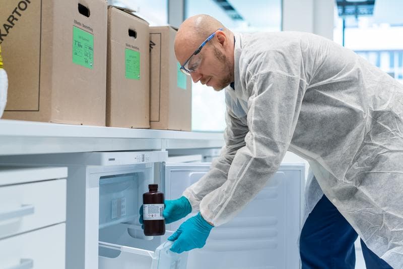 Life-Sciences_Logistik-Allrounder_Mayke-Freitag_Switzerland_2024_03