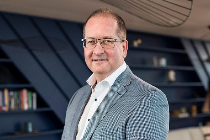 Christian_Grohs_Website_Leadershipteam_0220239