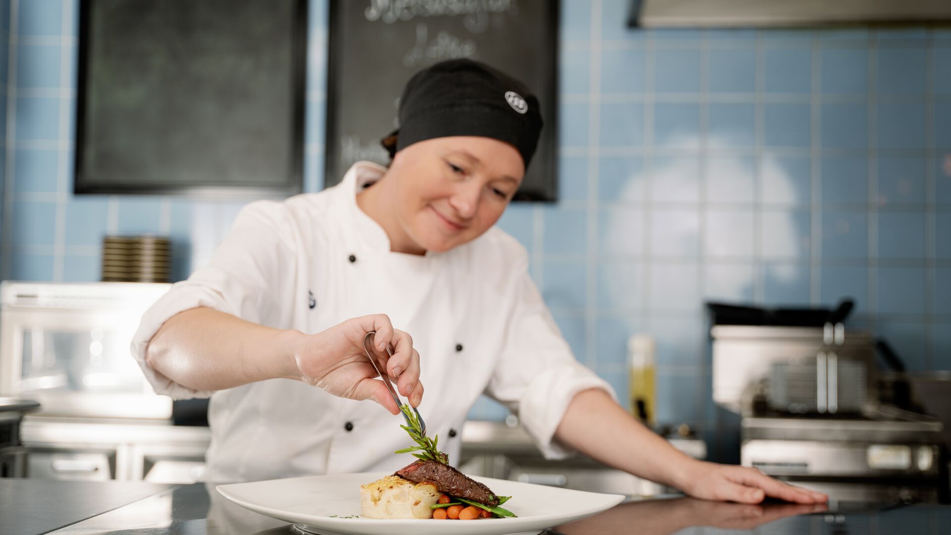 Jason Crust Workplace Catering and Employee Food Services | ISS World